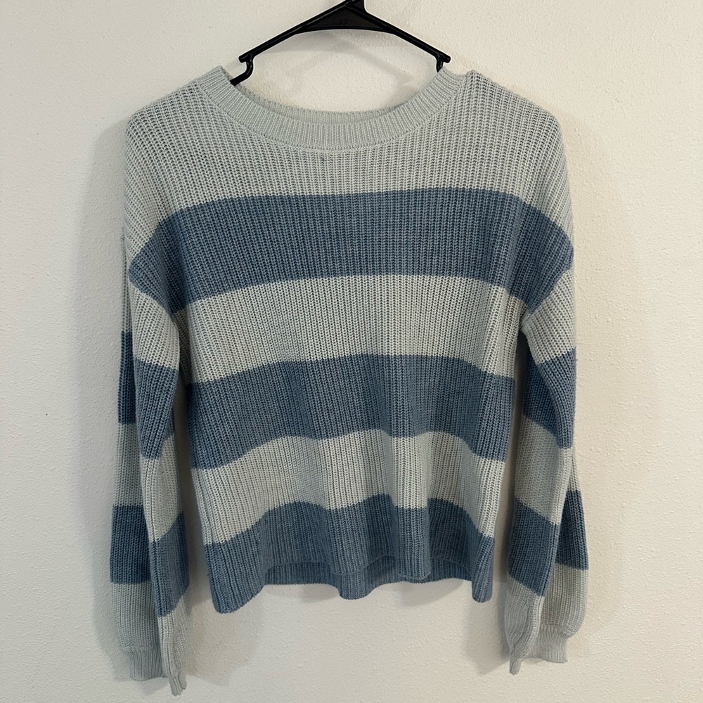 Steve Madden Light Gray Knit Sweater